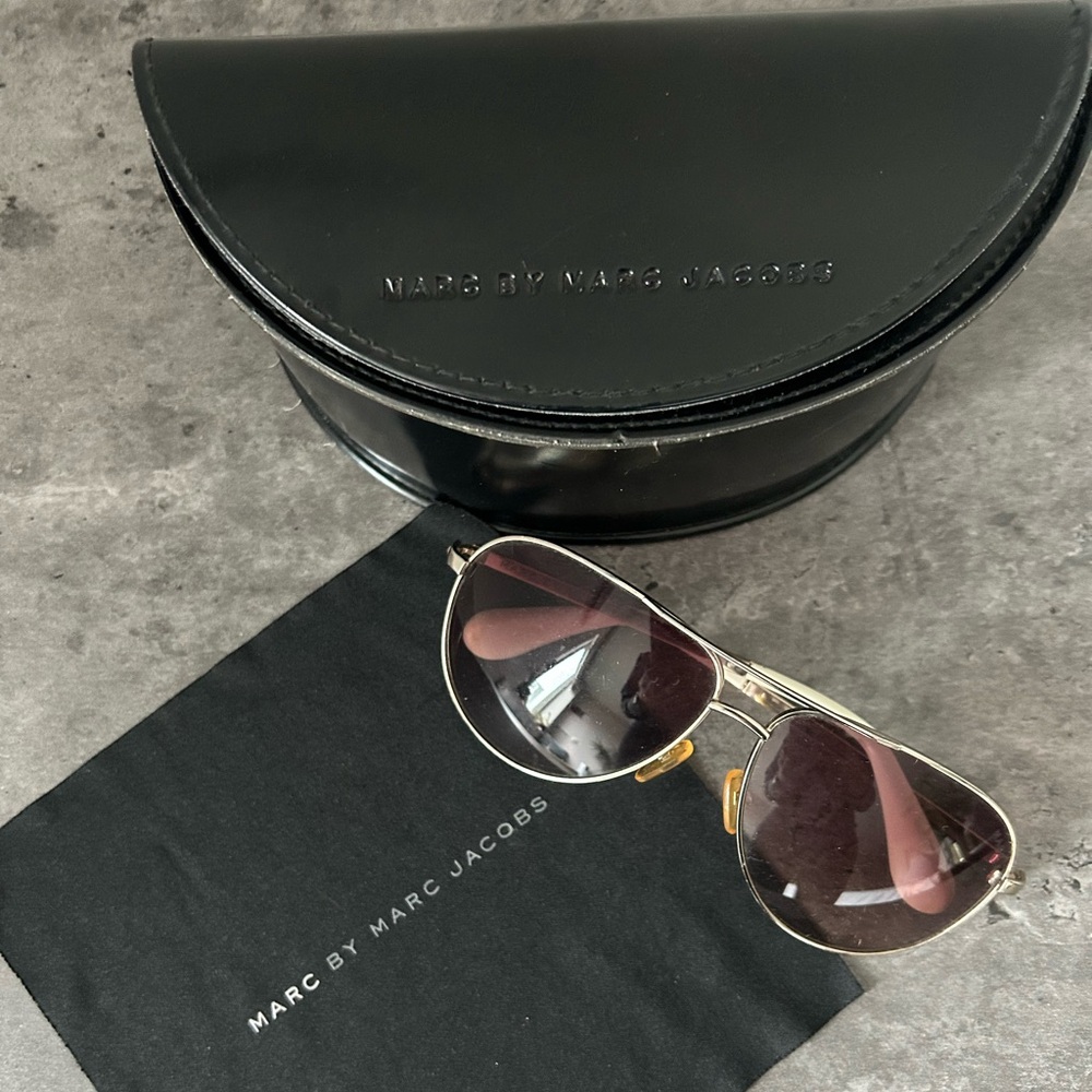 Vintage Marc by Marc Jacobs aviator sunglasses, original case  & cleaning cloth.